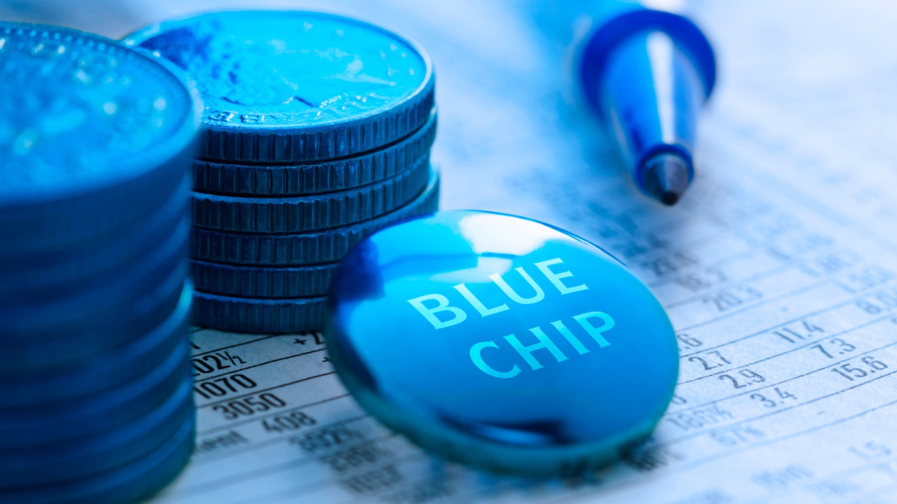 Blue chips: o que são, características e como investir?